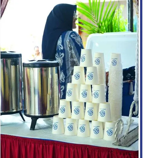 Susunan paper cup Storia Coffee di acara